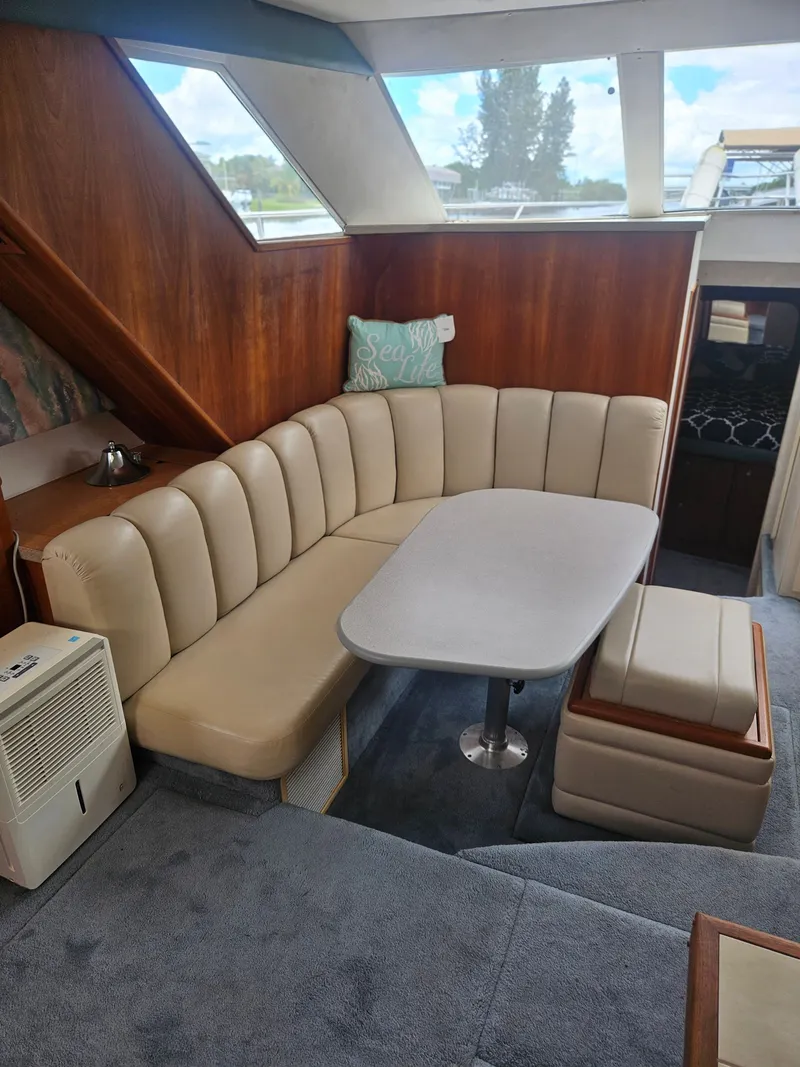 Slide: The Image of Silverton 392 Motor Yacht 1997 - 41