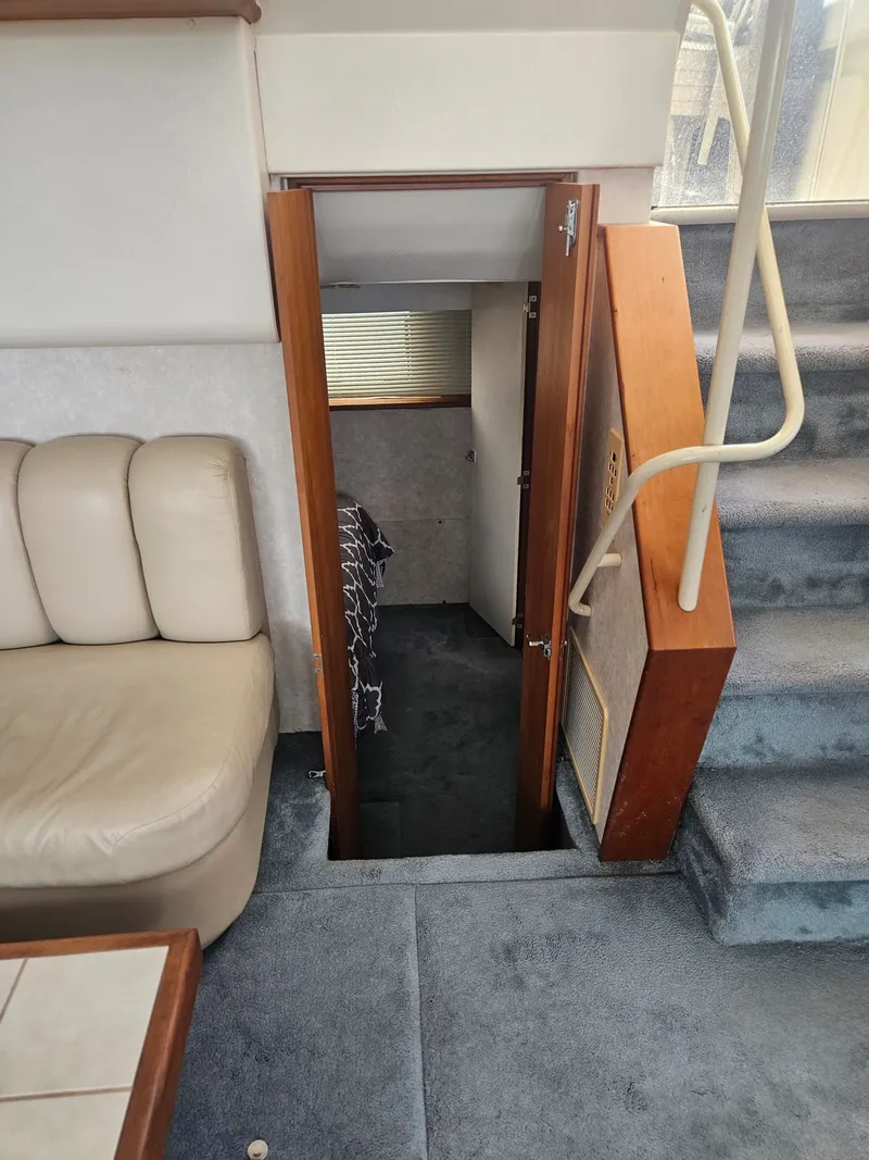 Slide: The Image of Silverton 392 Motor Yacht 1997 - 68