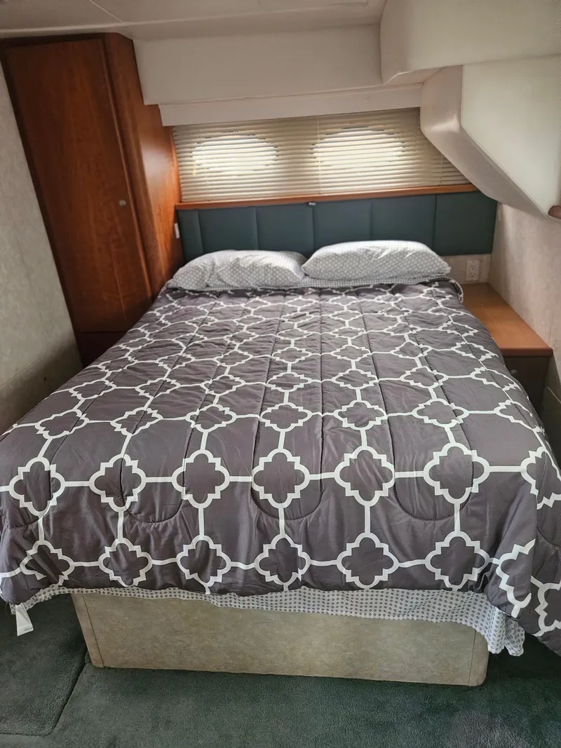 Slide: The Image of Silverton 392 Motor Yacht 1997 - 72