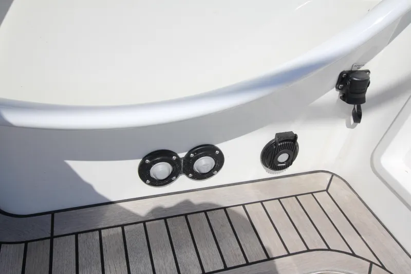 Slide: The Image of Foot switches for winches - 19