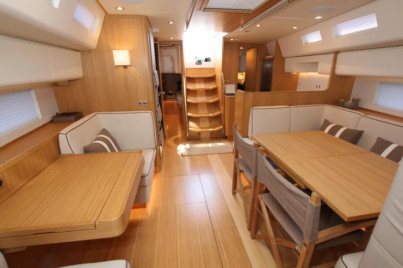 Slide: The Image of Main saloon from fwd - 23