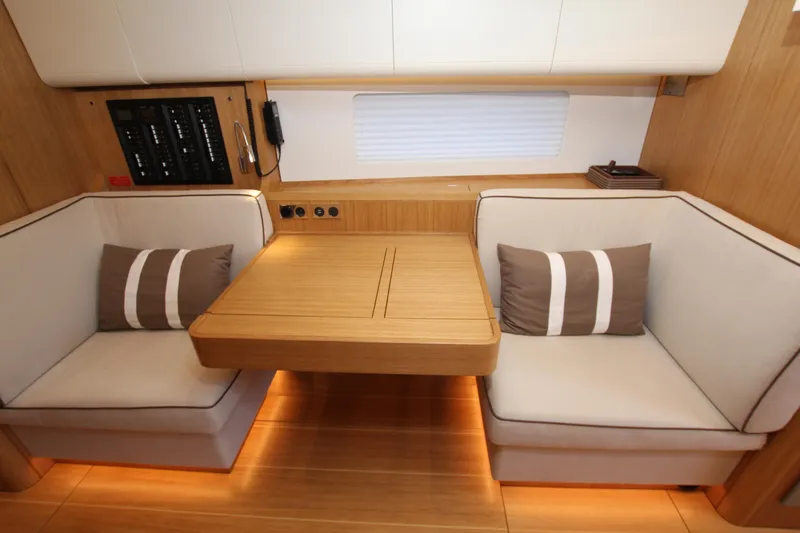 Slide: The Image of S side of saloon - 29