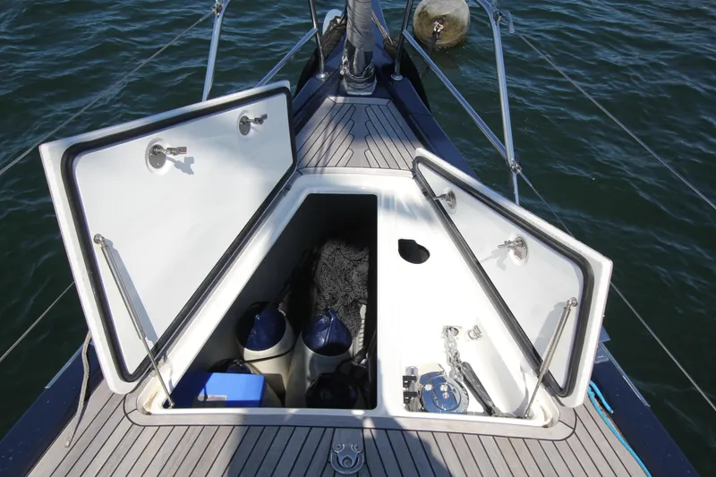 Slide: The Image of Anchor locker - 5