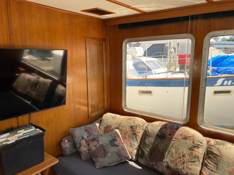 Slide: The Image of SALON WINDOWS - 33