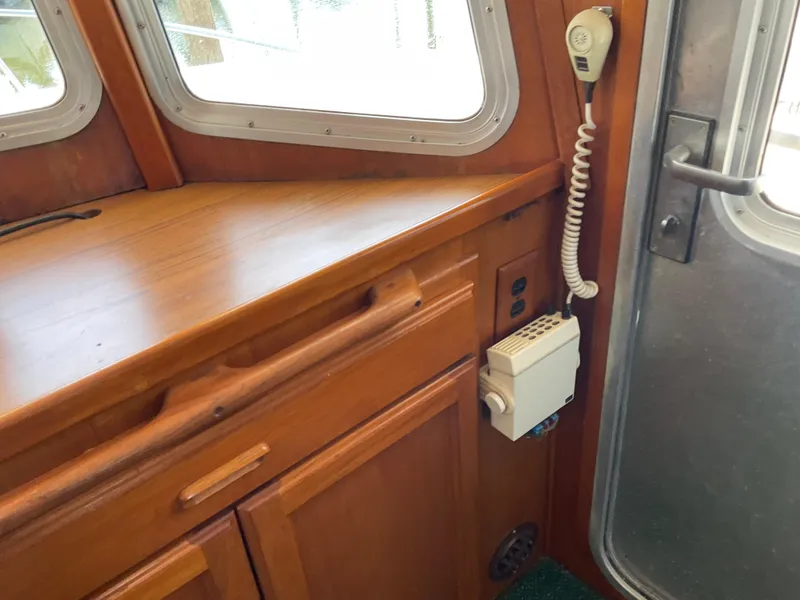 Slide: The Image of Sunnfjord Custom 1998 - 60