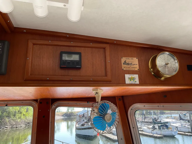 Slide: The Image of Sunnfjord Custom 1998 - 61