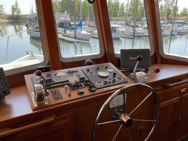 Slide: The Image of Sunnfjord Custom 1998 - 67