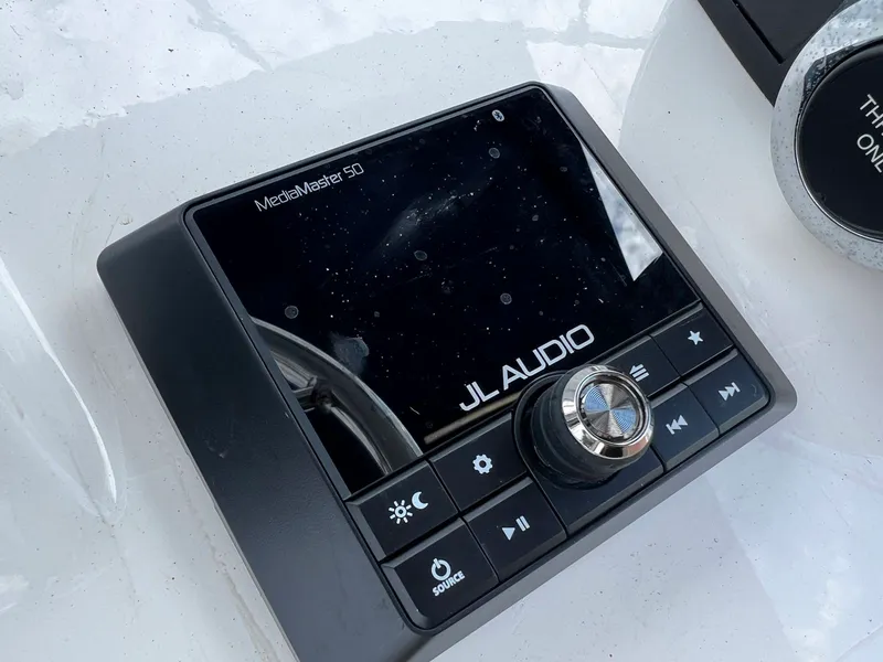 Slide: The Image of Boston whaler 150 Montauk 2023 - 12