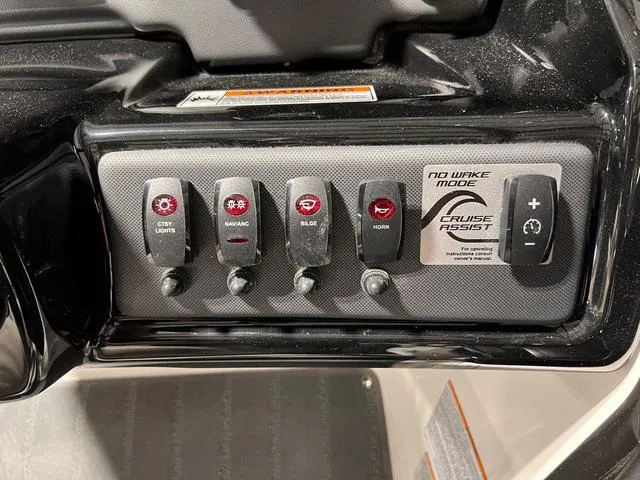 Slide: The Image of Yamaha SX190 2025 - 17