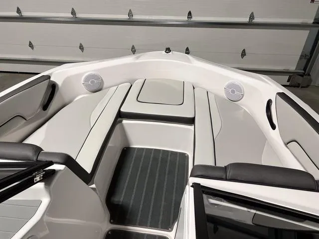 Slide: The Image of Yamaha SX190 2025 - 22