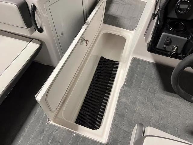 Slide: The Image of Yamaha AR190 2025 - 14