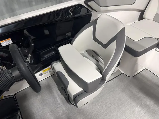 Slide: The Image of Yamaha AR220 2025 - 12