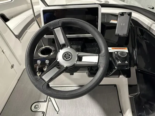 Slide: The Image of Yamaha AR250 2025 - 14