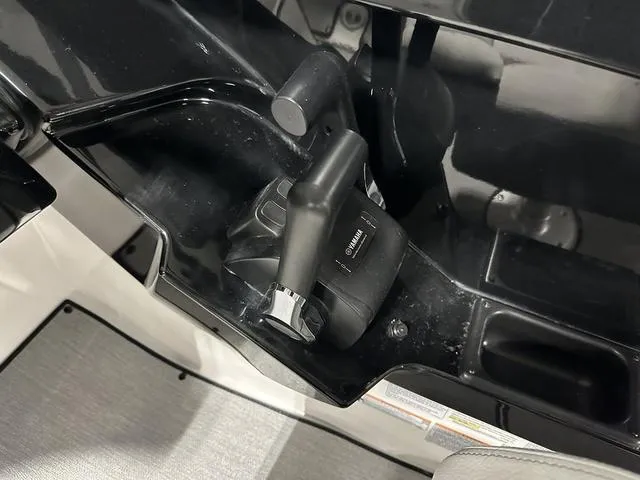 Slide: The Image of Yamaha AR250 2025 - 15