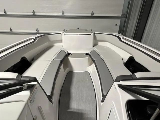 Slide: The Image of Yamaha AR250 2025 - 21