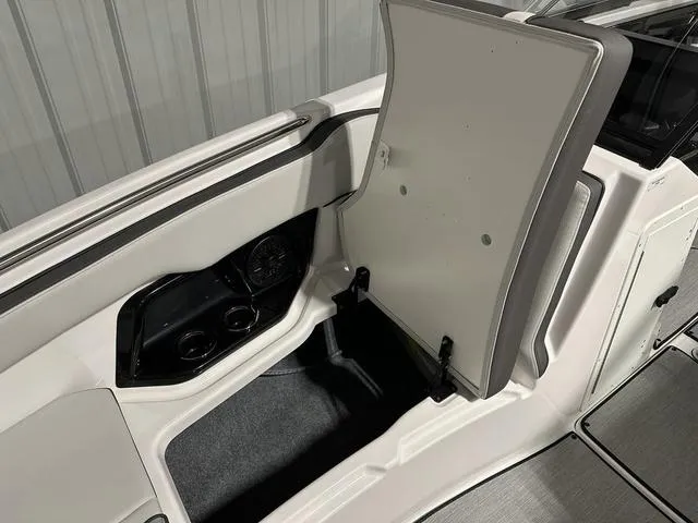 Slide: The Image of Yamaha AR250 2025 - 23