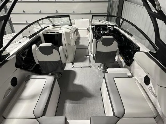 Slide: The Image of Yamaha AR250 2025 - 7