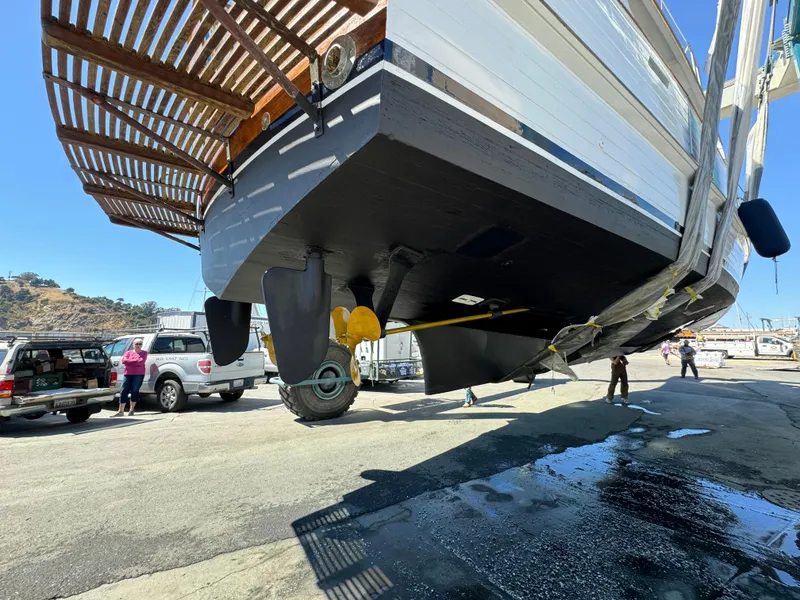 Slide: The Image of Alaskan Raised Pilothouse 1977 - 51