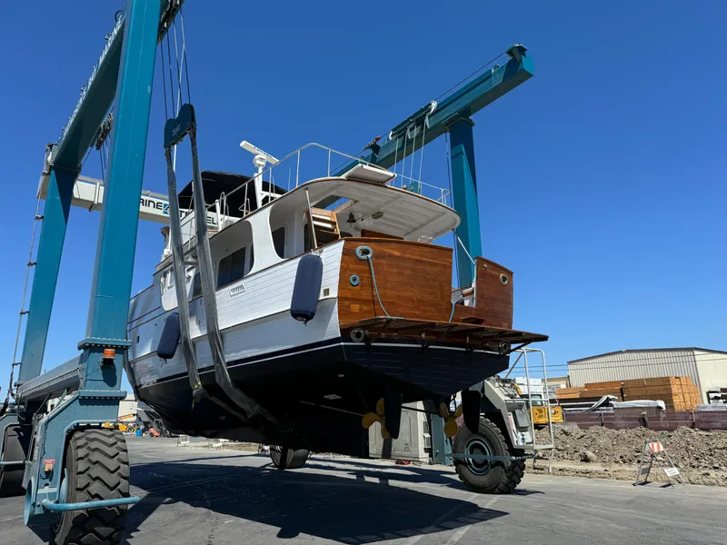 Slide: The Image of Alaskan Raised Pilothouse 1977 - 52