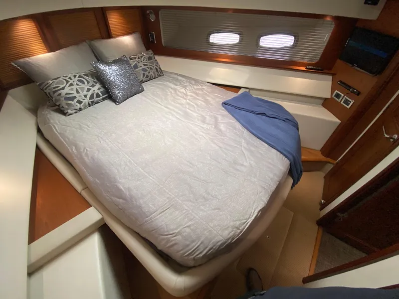 Slide: The Image of Sea Ray 580 Sundancer 2013 - 65