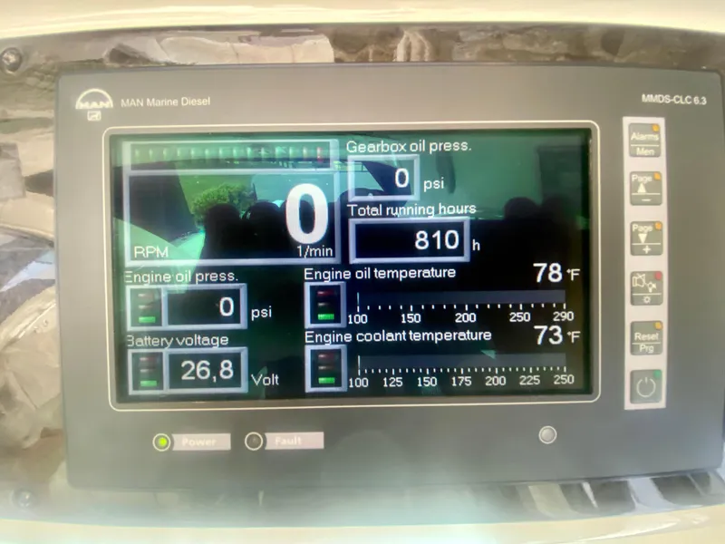 Slide: The Image of Display panel of 2013 Sea Ray 580 Sundancer showing engine metrics and diagnostics. - 44