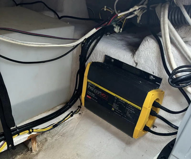 Slide: The Image of Pro-Line 23 Sport 2017 boat battery charger and wiring setup. - 39