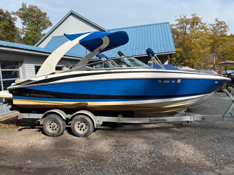 The Image of Regal BOWRIDER 2300 2012 - 1
