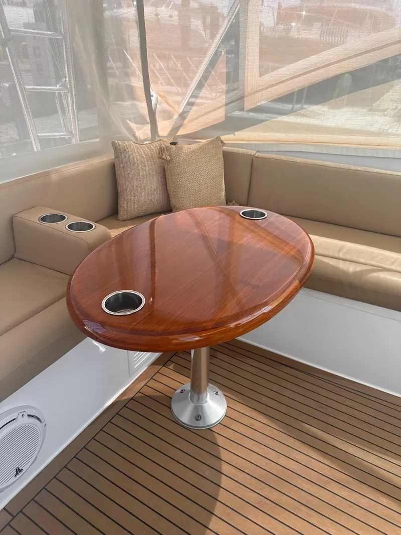 Slide: The Image of Viking 43 Open 2000 - 8