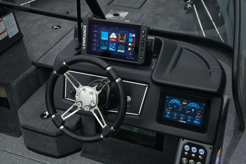 Slide: The Image of Ranger Boats VX1988 WT 2024 - 40