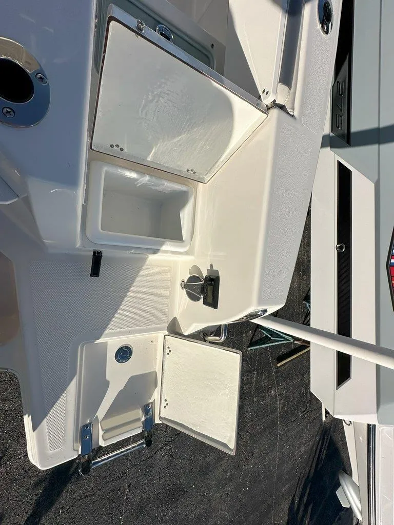 Slide: The Image of Hull identification number on 2025 Sailfish 232 boat. - 28