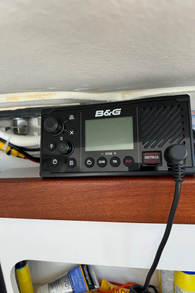 Slide: The Image of B&G marine radio on 2022 J Boats J/9 sailboat. - 19