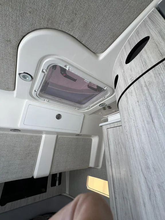 Slide: The Image of Regulator Marine 41 2021 - 65