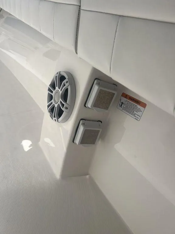 Slide: The Image of Regulator Marine 41 2021 - 74