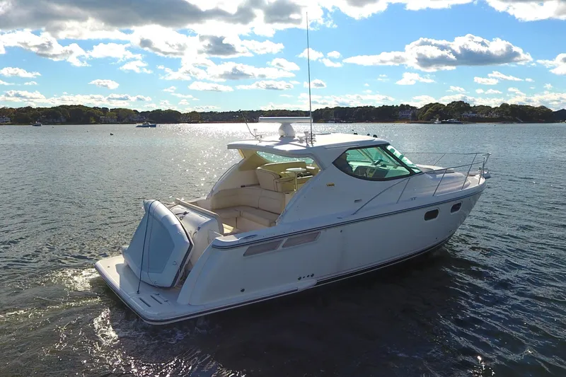 Slide: The Image of 2008 Tiara Yachts 3900 Sovran cruising on a sunny day. - 5
