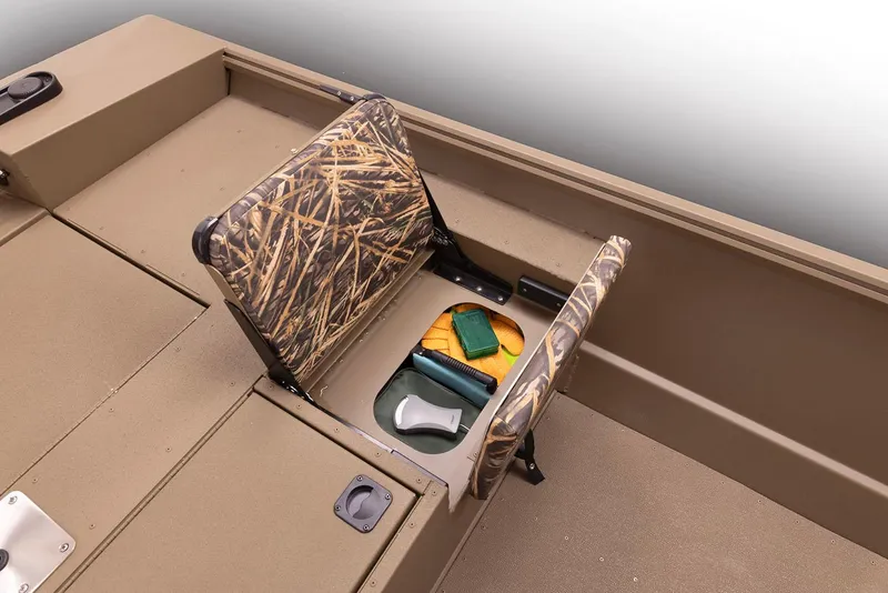 Slide: The Image of 2025 G3 Gator Tough 18 CCJ boat with camo seats and Yamaha 80 engine. - 4