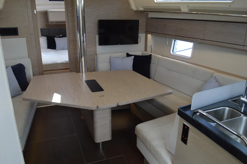 Slide: The Image of Hanse 418 - Salon w/ Table Open (2) - 47