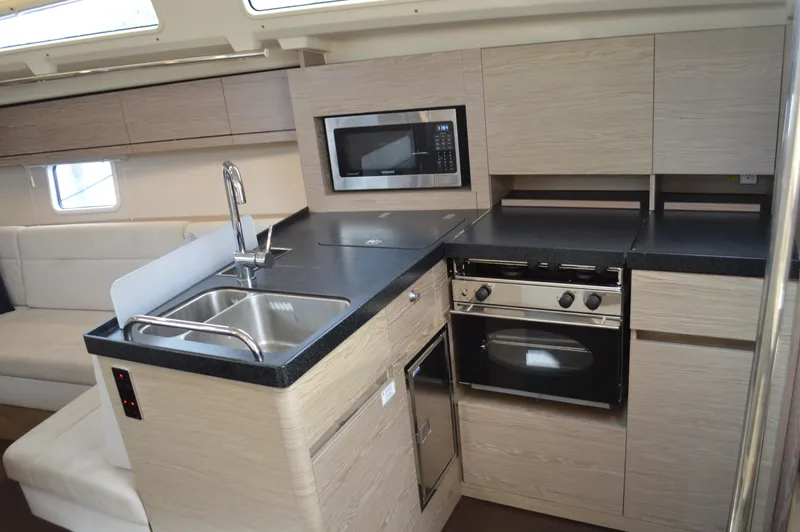 Slide: The Image of Hanse 418 - Galley - 57