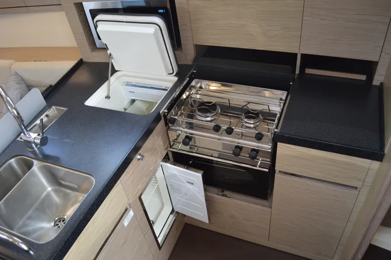 Slide: The Image of Hanse 418 - Refrigeration and Stove Top - 59