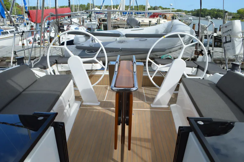 Slide: The Image of Hanse 418 - Cockpit Looking Aft w/ Cushions - 7