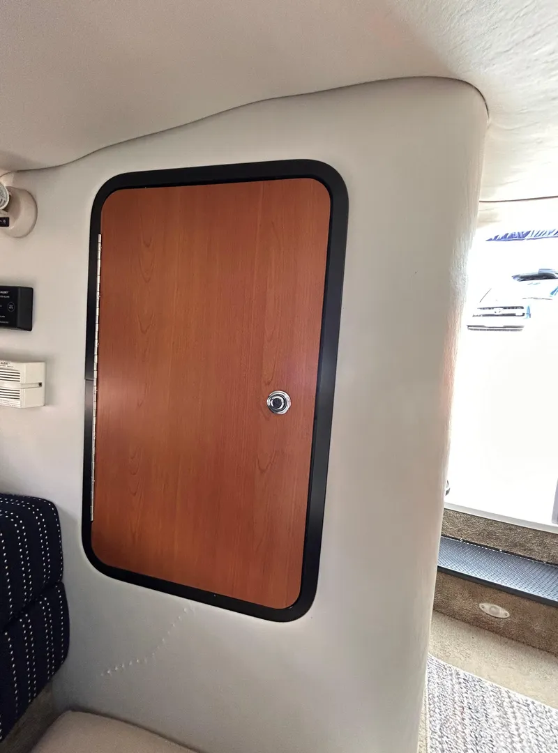 Slide: The Image of Crownline Boats 255 CCR 2007 - 52