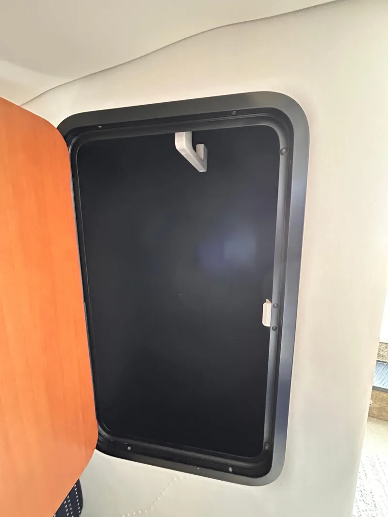 Slide: The Image of Crownline Boats 255 CCR 2007 - 53