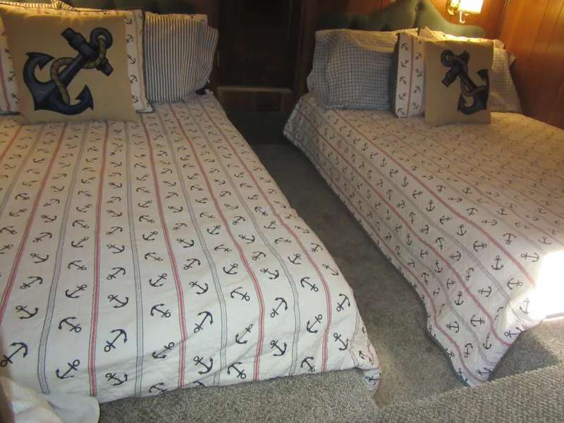 Slide: The Image of Gibson 44 Classic 1995 - 53