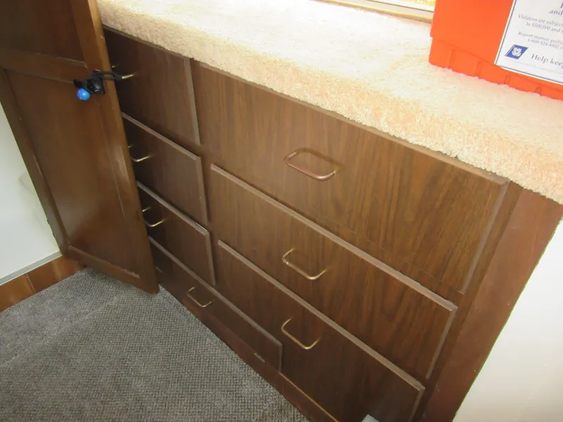 Slide: The Image of Gibson 44 Classic 1995 - 55