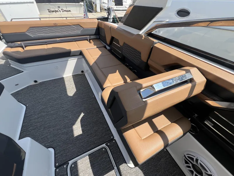 Slide: The Image of Image 10 - 10