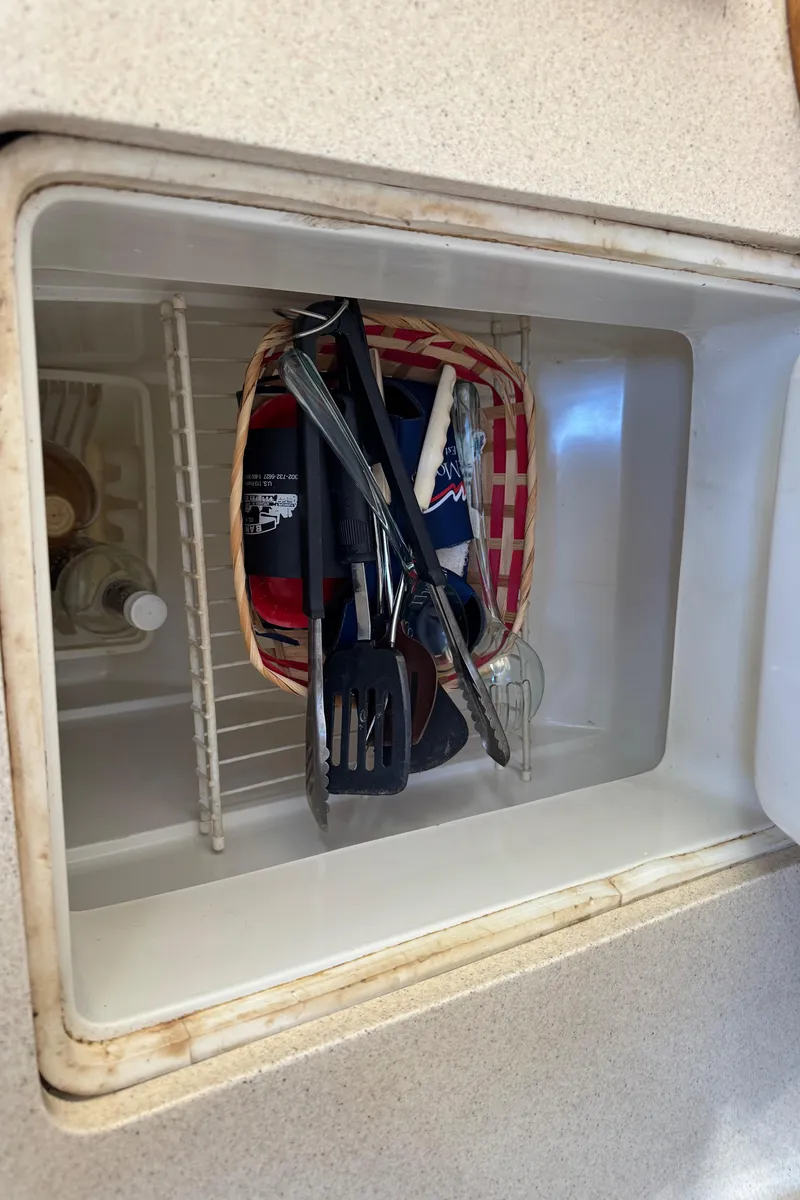 Slide: The Image of Top Loading Frig - 43