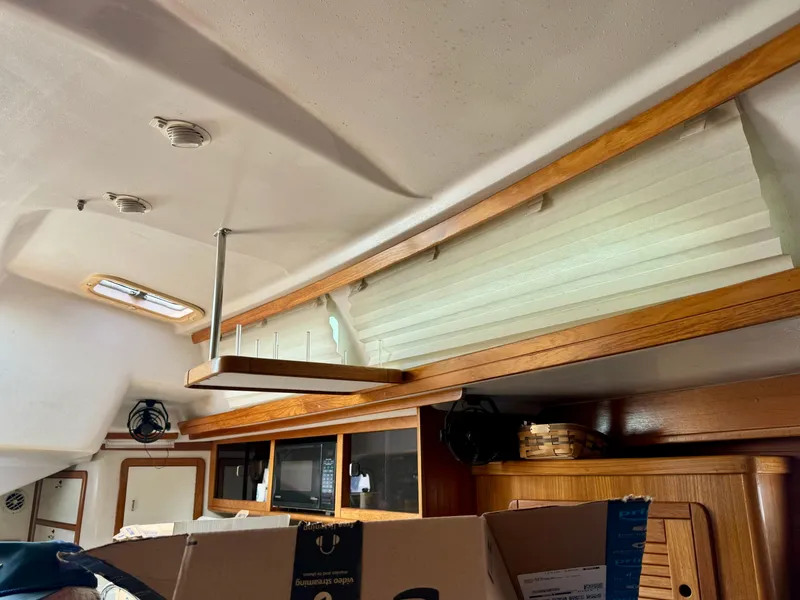 Slide: The Image of Shades - 9