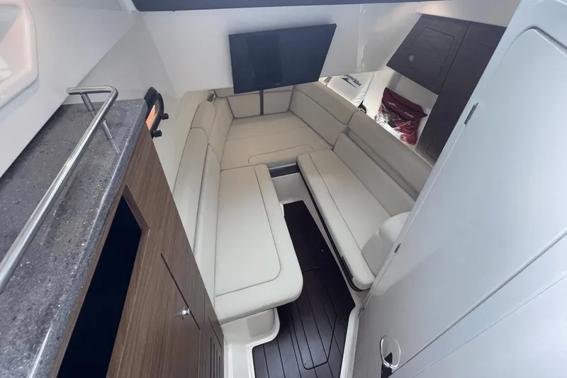 Slide: The Image of Boston Whaler 350 Realm 2020 - 57