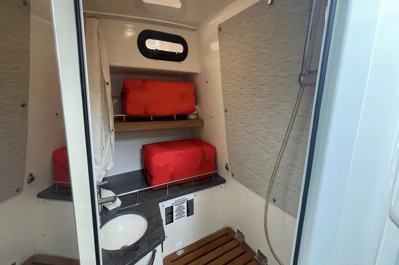 Slide: The Image of Boston Whaler 350 Realm 2020 - 63