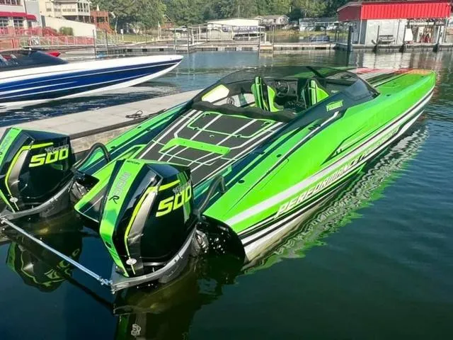 Slide: The Image of Performance Powerboats P360 2025 - 5