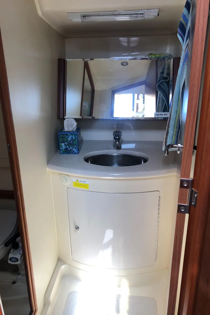 Slide: The Image of Marlow-Hunter 37 2016 - 102